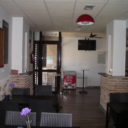 Apartamentos La Fonda Aninon 外观 照片