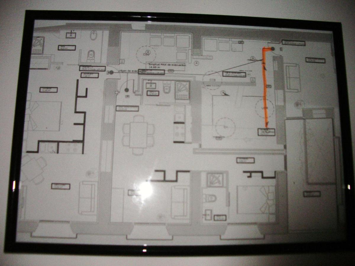 Apartamentos La Fonda Aninon 外观 照片