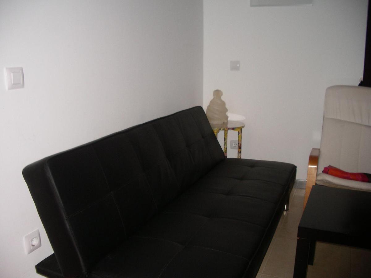 Apartamentos La Fonda Aninon 外观 照片