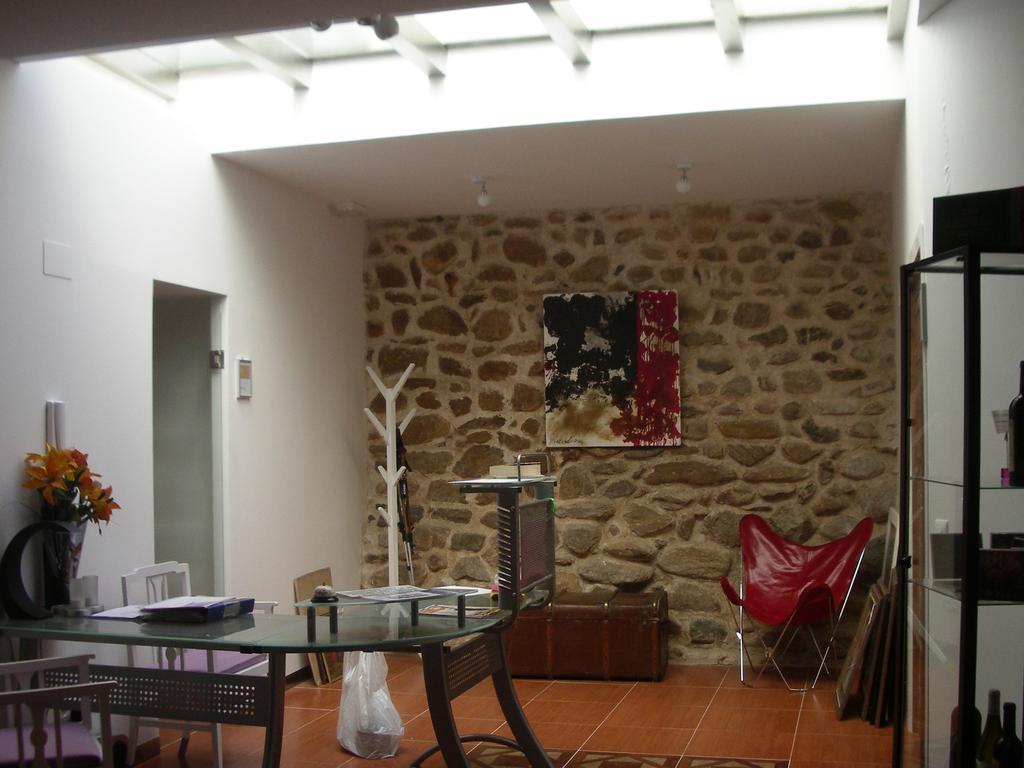 Apartamentos La Fonda Aninon 外观 照片