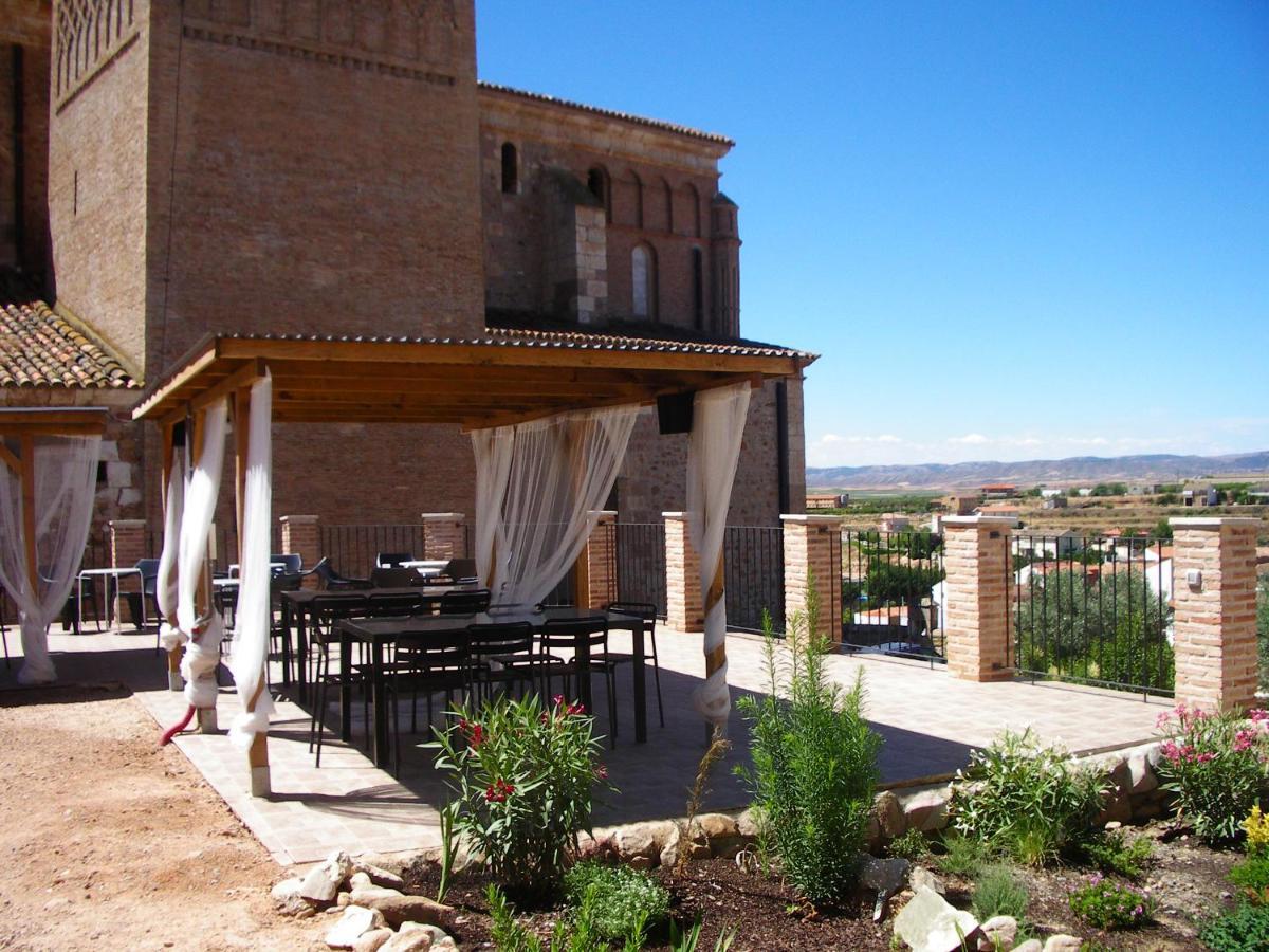 Apartamentos La Fonda Aninon 外观 照片